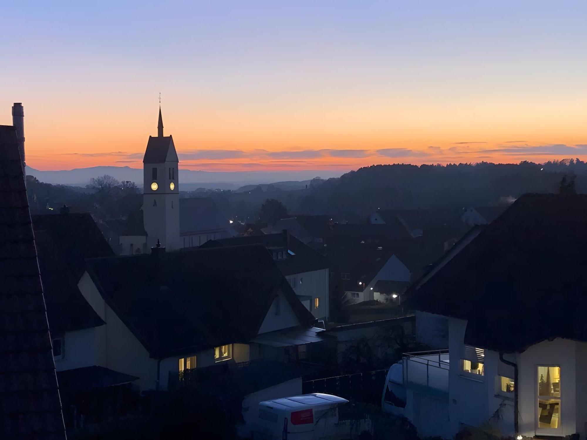 Ferienwohnung Haus Maria Waeschenbeuren Экстерьер фото